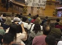 Manifestações contrárias à BNCC do Ensino Médio marcam última audiência pública sobre o tema