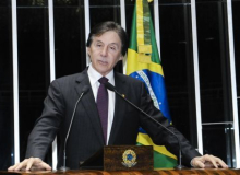 Senado priorizará reforma trabalhista, diz Eunício