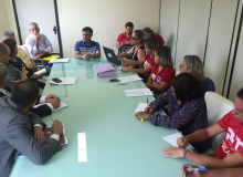 Servidores da Educação de Caucaia aceitam parcialmente propostas do Executivo  e suspendem greve