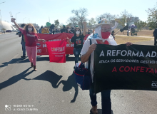 Delegação da Confetam engrossa passeata das centrais sindicais em Brasília contra a Reforma Administrativa