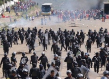 Polícia mexicana abre fogo contra protesto de professores