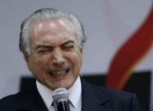 Temer diz que vai reincluir municipais na reforma da Previdência sem tê-los excluído de fato