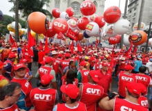 Centrais sindicais vão hoje às ruas para defender emprego e direitos